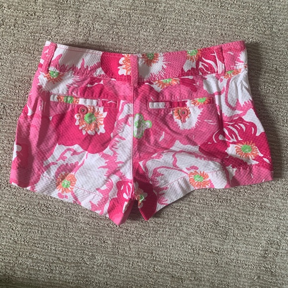 Lilly Pulitzer Cherry Begonia shorts - Picture 2 of 3